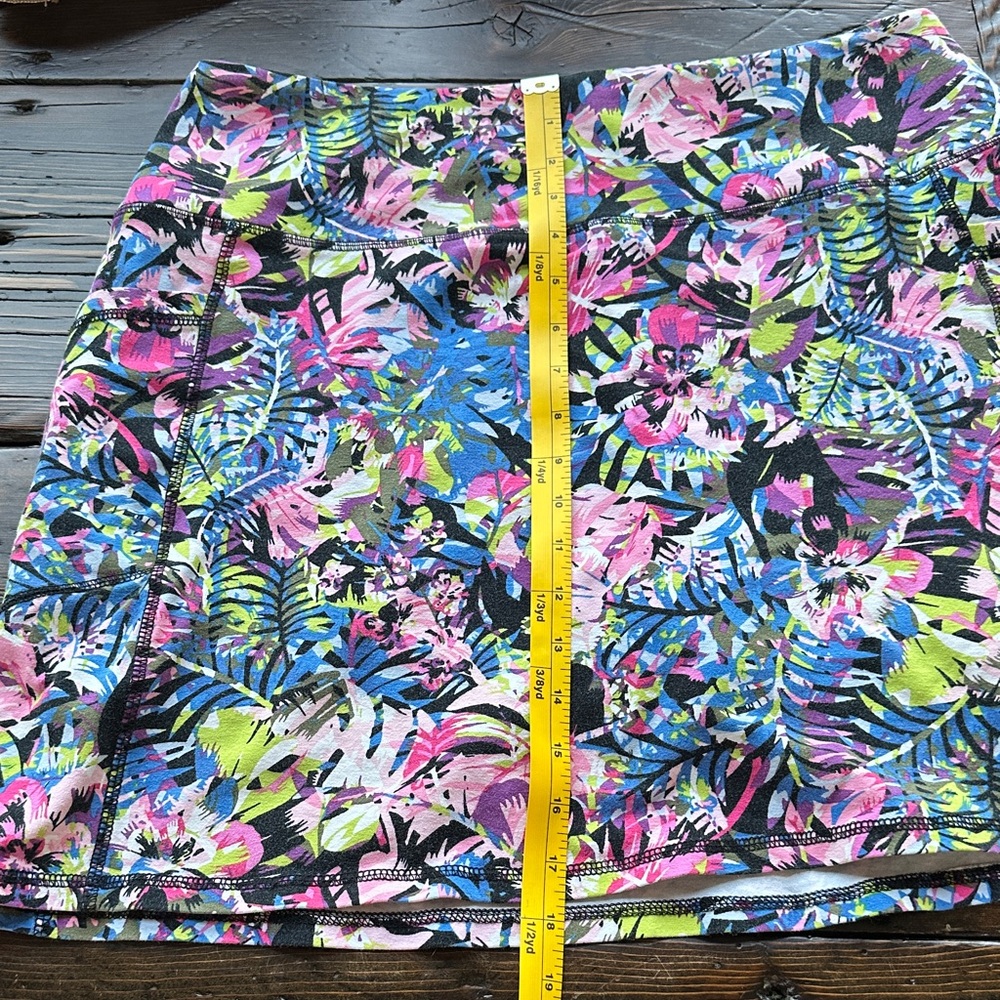 Intro. Multicolor Floral Women's Skort Size M - Picture 6 of 8